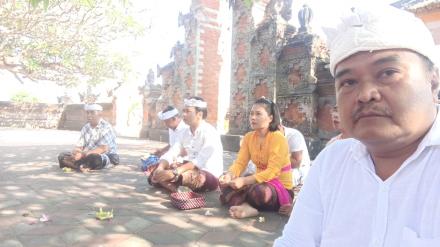 PERSEMBAHYANGAN BERSAMA PADA RAHINA PURNAMA KAPAT